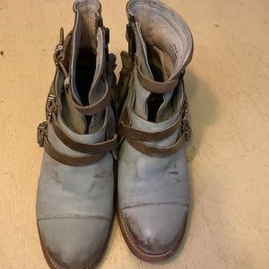 Gently worn Freebird leather booties. Size 9.